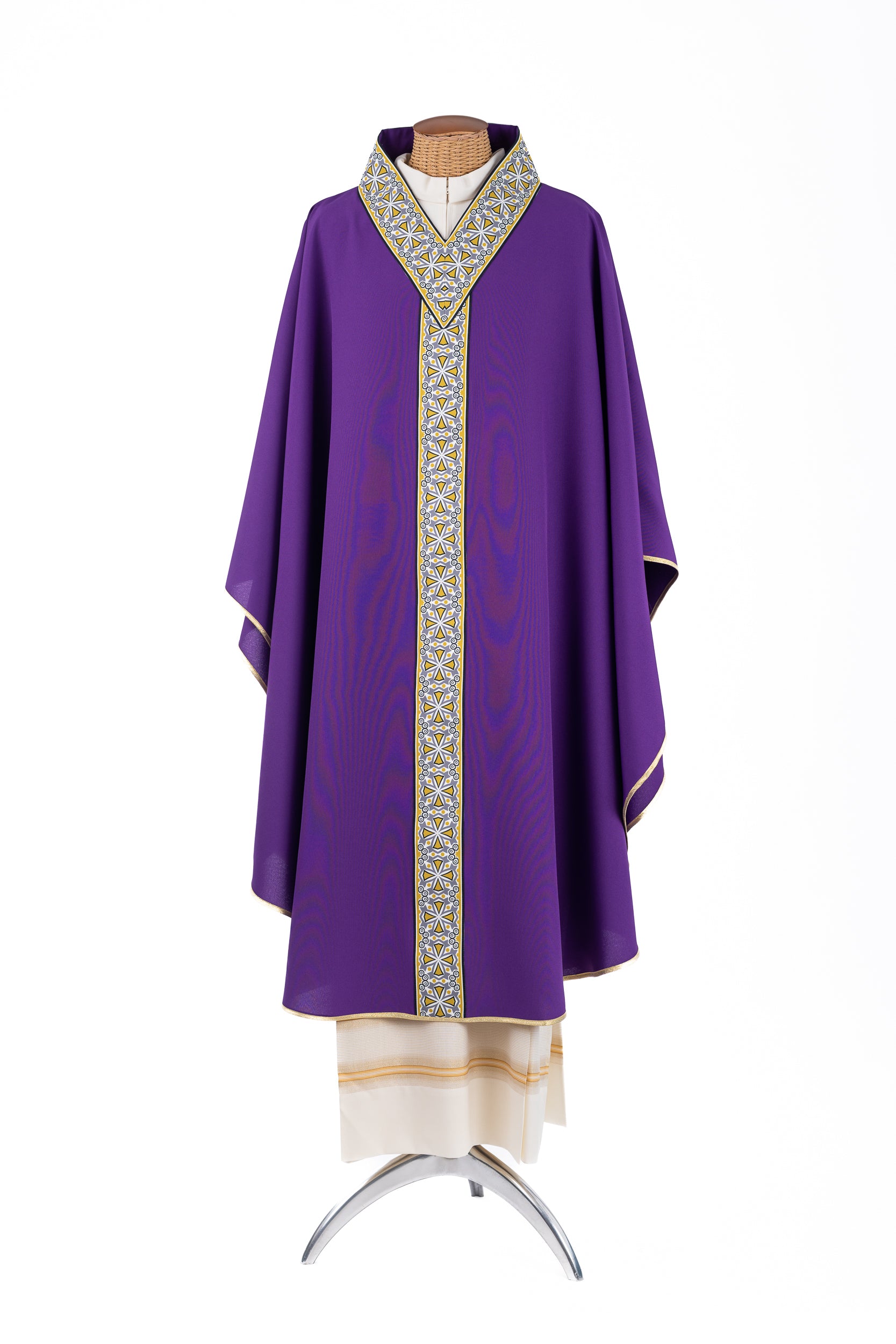 Casula Poliestere con Decorazioni su Collo e Fascia