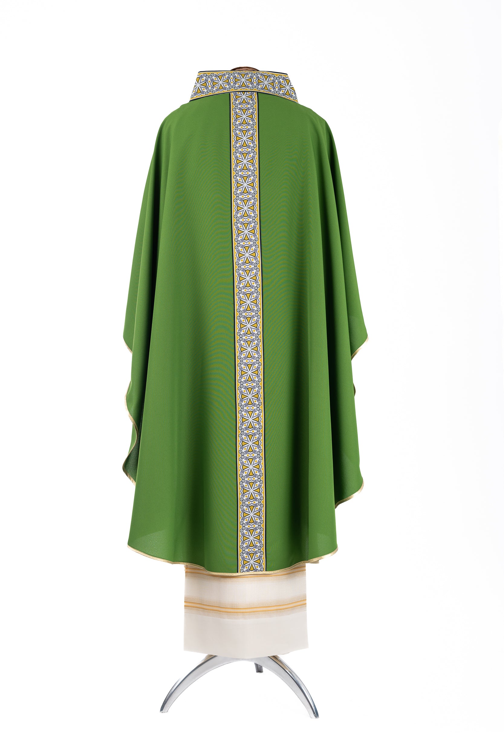 Casula Poliestere con Decorazioni su Collo e Fascia